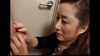 Steve Holmes se fait porno vieille cochonne baiser dans le cul par Phoeni Marie