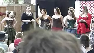Les intellectuels baisent avec porno vieille cochonne les papas.