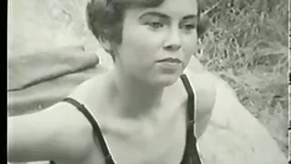 Trois filles ont un orgasme. grosse vieille cochonne