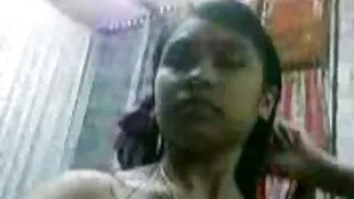 Un couple russe célèbre la pendaison de crémaillère avec le vieille cochonne allemande sexe.
