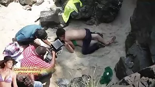 Baise la secrétaire dans le cul. bonne vieille cochonne